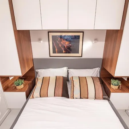 Canta Appartamento Zara